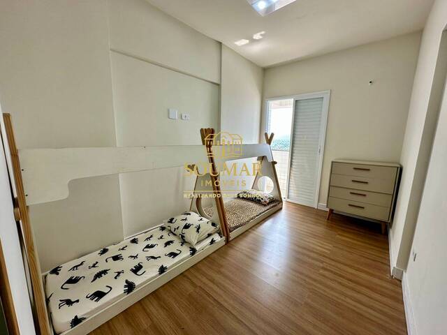 Apartamento para Venda em Santos - 4