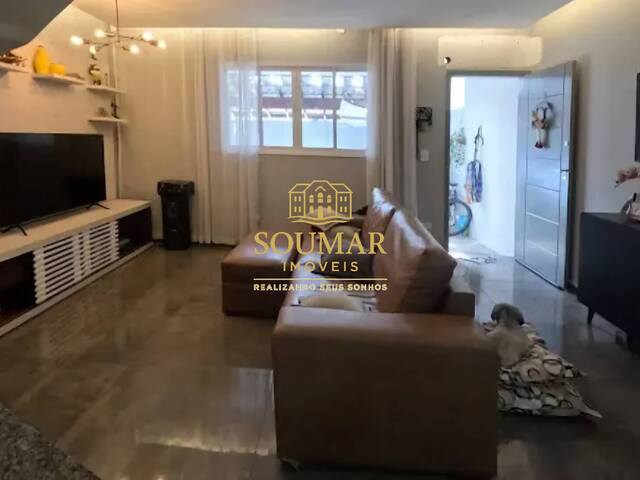 Casa para Venda em Santos - 2