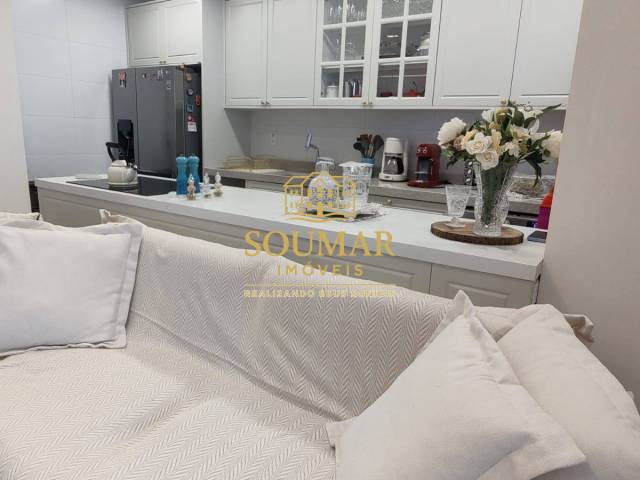 #589 - Apartamento para Venda em Santos - SP