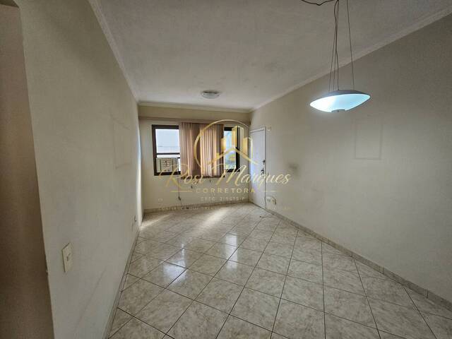 #611 - Apartamento para Venda em Santos - SP