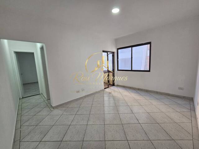 #612 - Apartamento para Venda em Santos - SP